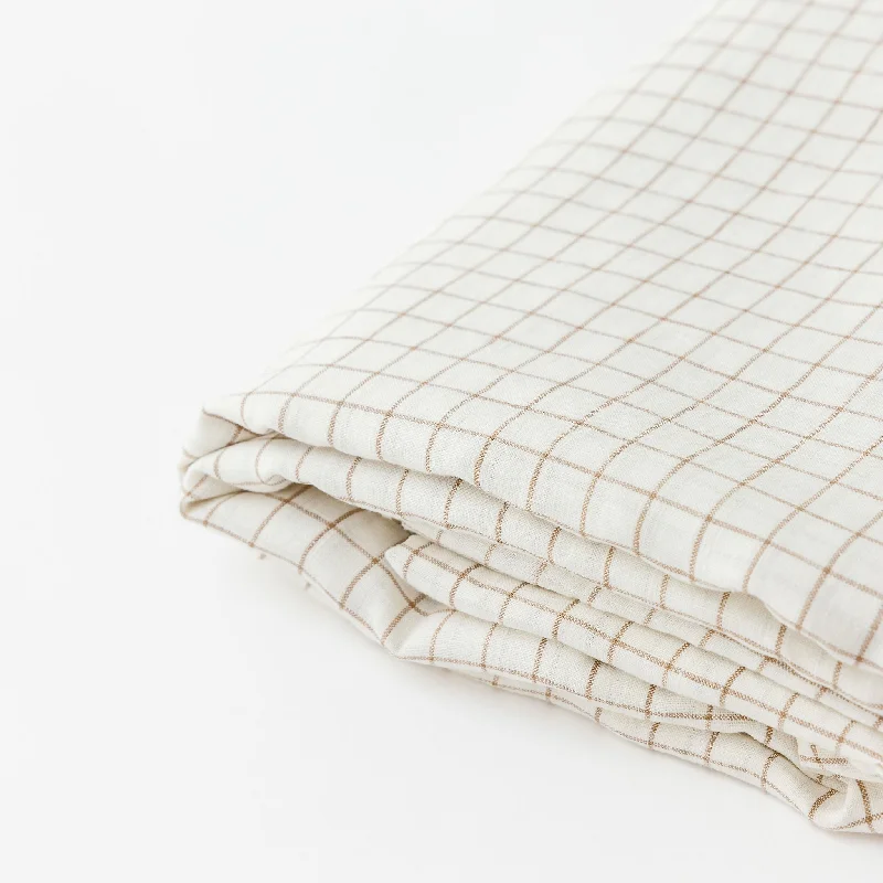 Polyester - Cotton Blend Sheets for Durability and ComfortMalt Brown Grid Linen Fitted Sheet