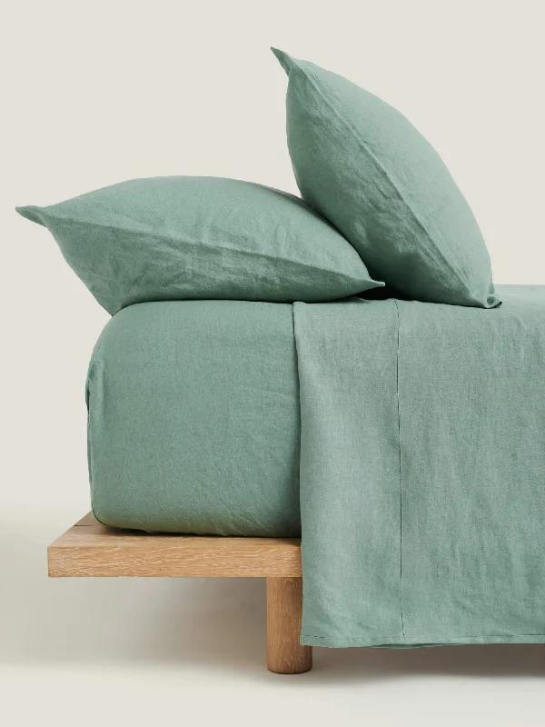 Moisture - Wicking Cotton Sheets for a Dry and Comfortable Sleep100% Linen Fitted Sheet in Green Fig