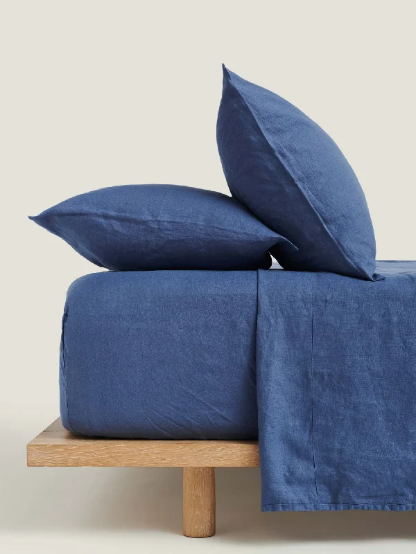 King - Size Sheet Sets with a Decorative Pillow Set100% Linen Fitted Sheet in Marine Blue