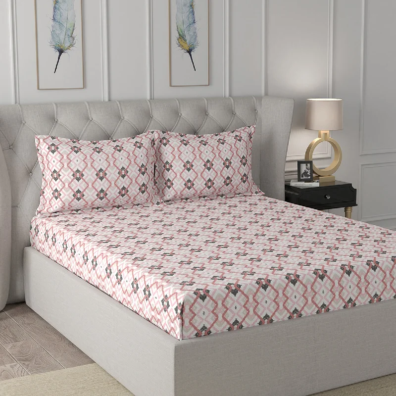 Queen - Size Sheet Sets with a European Pillowcase SetFlorescence Cayden Print Red Fitted Sheet With Pillow Covers