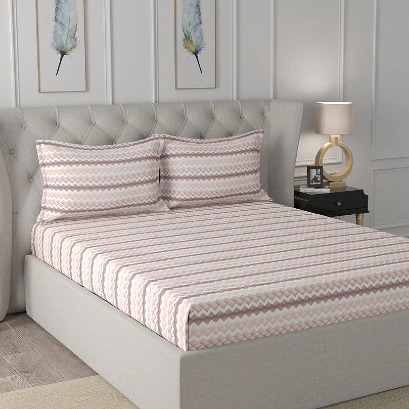 Fitted Sheets with Reinforced Corners for Long - Lasting UseFlorescence Livia Print Pink Fitted Sheet With Pillow Covers