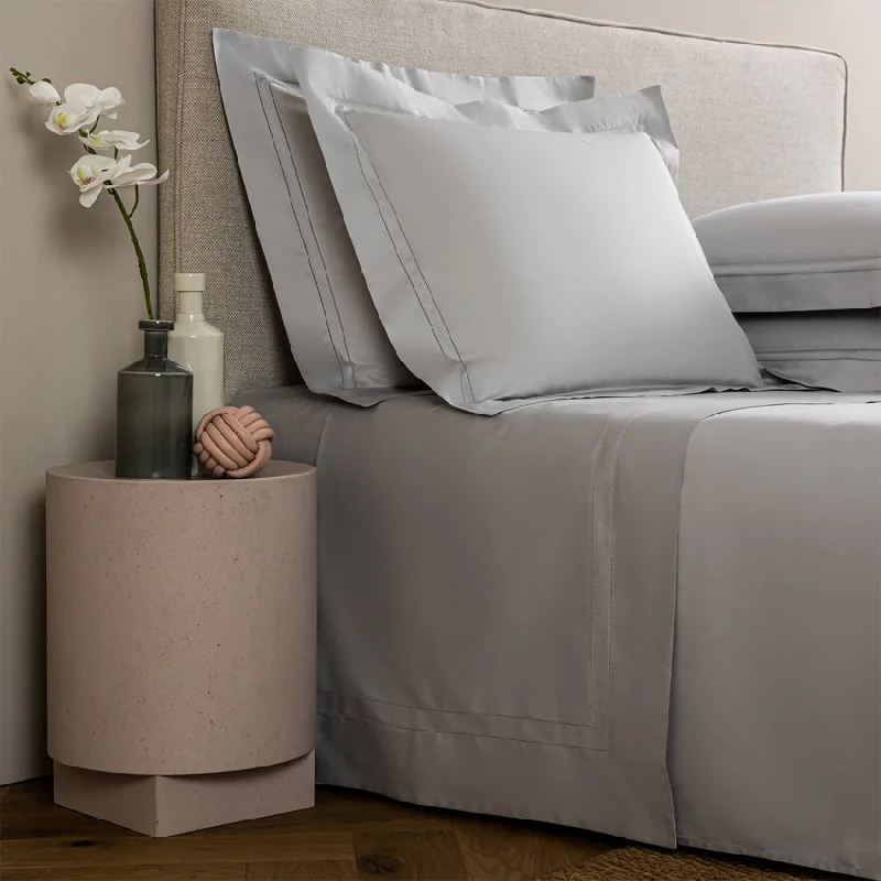 Wrinkle - Free Polyester Sheets for a Low - Maintenance BedFrette | Doppio Ajour Bedset