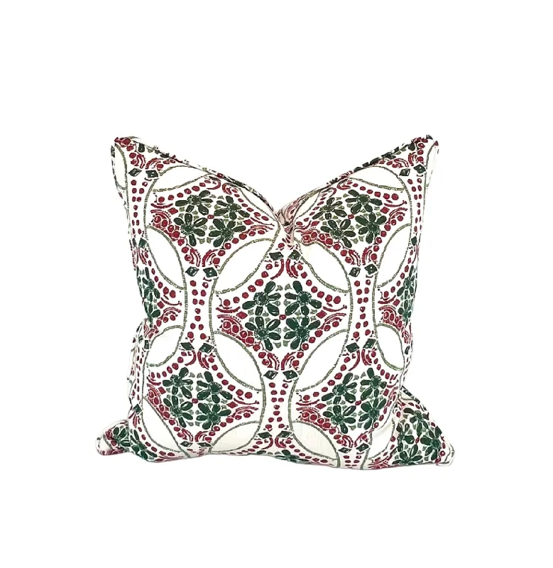 Round Pillows for Boho-Style InteriorsDecorative Pillow Cover in Christmas Eve Linen Berry