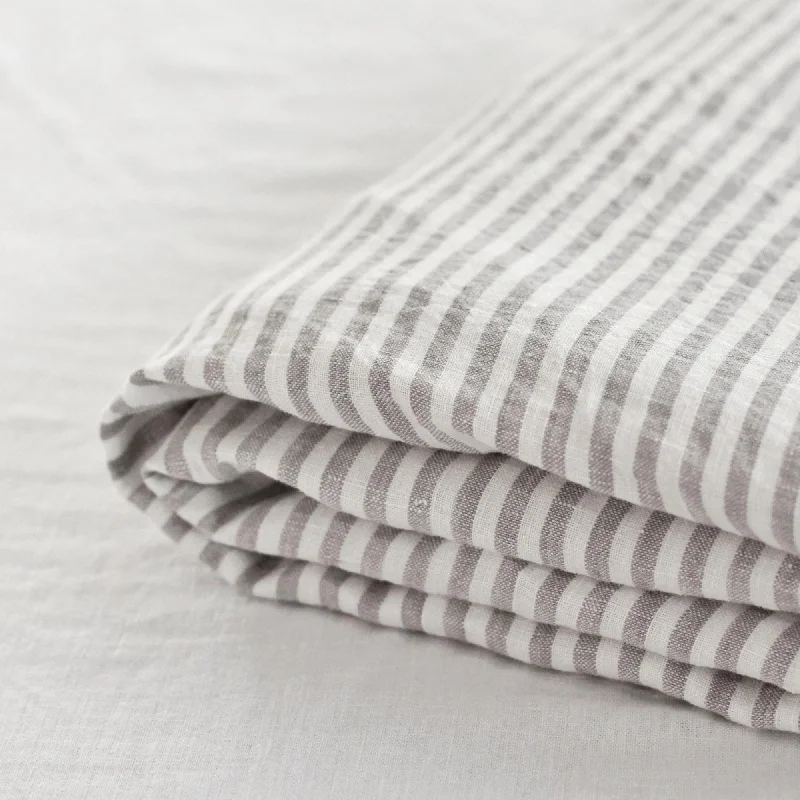 Thermal - Regulating Bamboo Sheets for All - Season ComfortGrey Stripes Linen Sheets Set