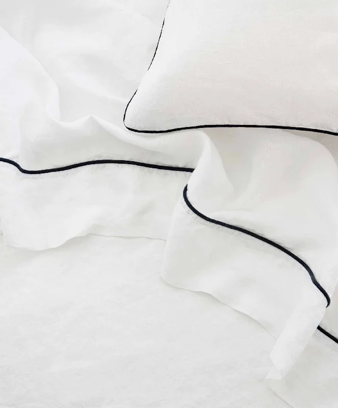 Queen - Size Sheet Sets with a European Pillowcase SetPiped Linen Flat Sheet - White and Navy