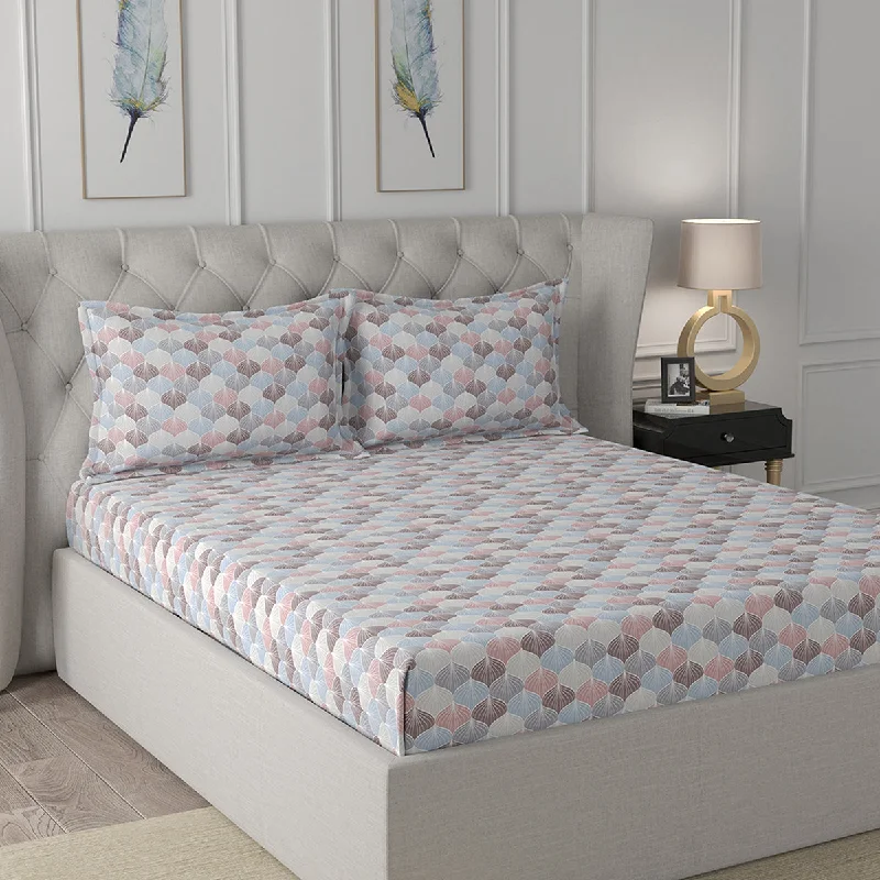 Wrinkle - Free Polyester Sheets for a Low - Maintenance BedFlorescence Boston Print Pink Fitted Sheet With Pillow Covers