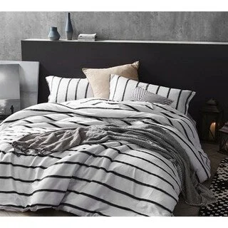 Wool - filled comforters with natural moisture - wicking and temperature - regulating featuresBYB Black Ink Comforter