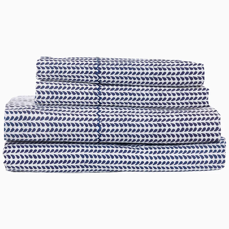 Light - blocking duvet covers for a better sleep during the dayCinde Indigo Organic Sheet Set