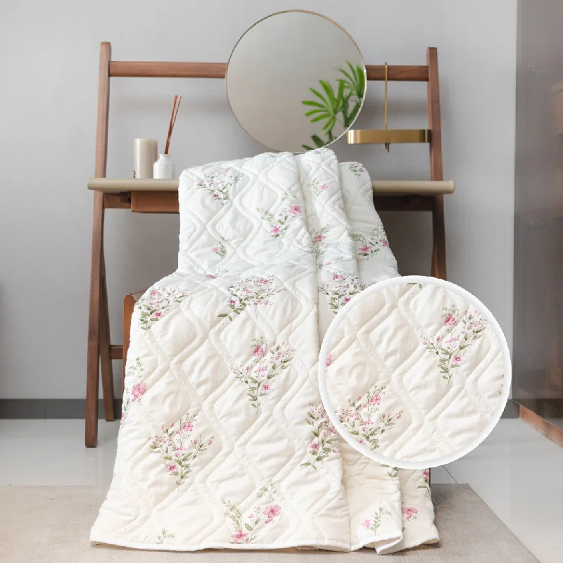 Recycled polyester blankets for an eco - conscious option100 % Cotton AC Blankets, 3 layered Cotton Quilts & Dohar for Single / Double Bed - Amsterdam Valley Pink