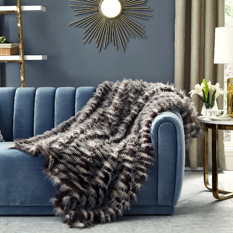 Rayon from bamboo blankets for a silky and breathable feelCozy Tyme Verito Throw