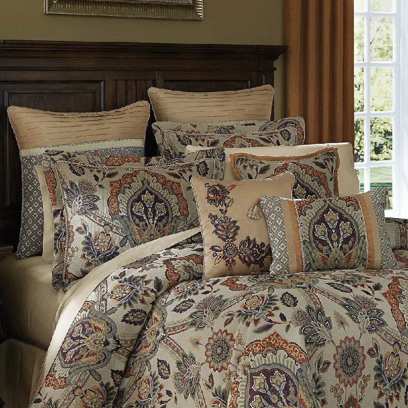 King - size comforters to fit large king - sized beds perfectlyCroscill Callisto Jacquard 4-piece Comforter Set