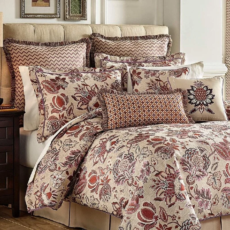 Cotton - filled comforters for a breathable and natural sleep experienceCroscill Lauryn Jacobean Jacquard 4 Piece Comforter Set