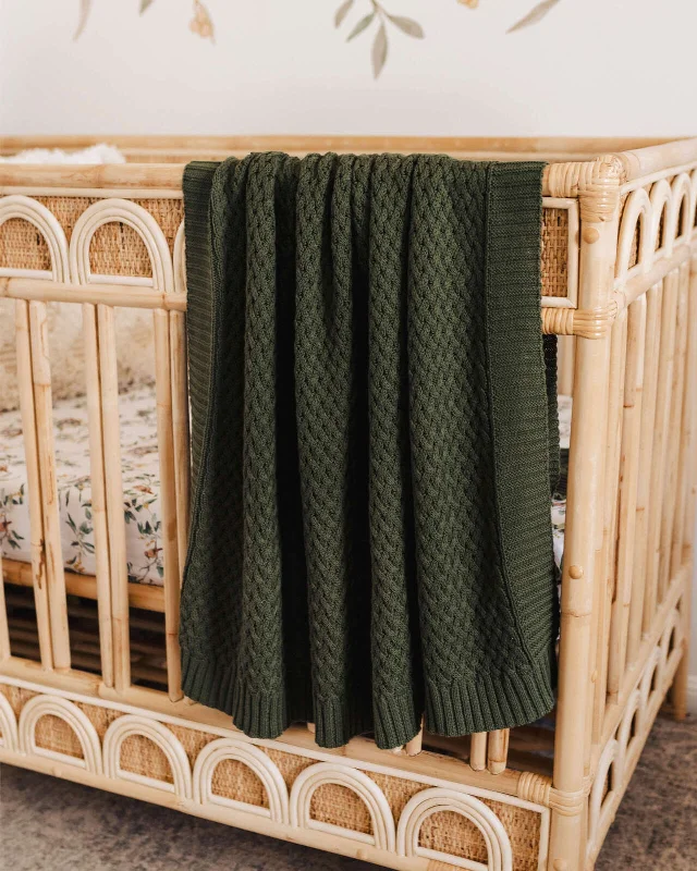 Bamboo fiber blankets with natural antibacterial propertiesSnuggle Hunny Diamond Knit Baby Blanket - Olive