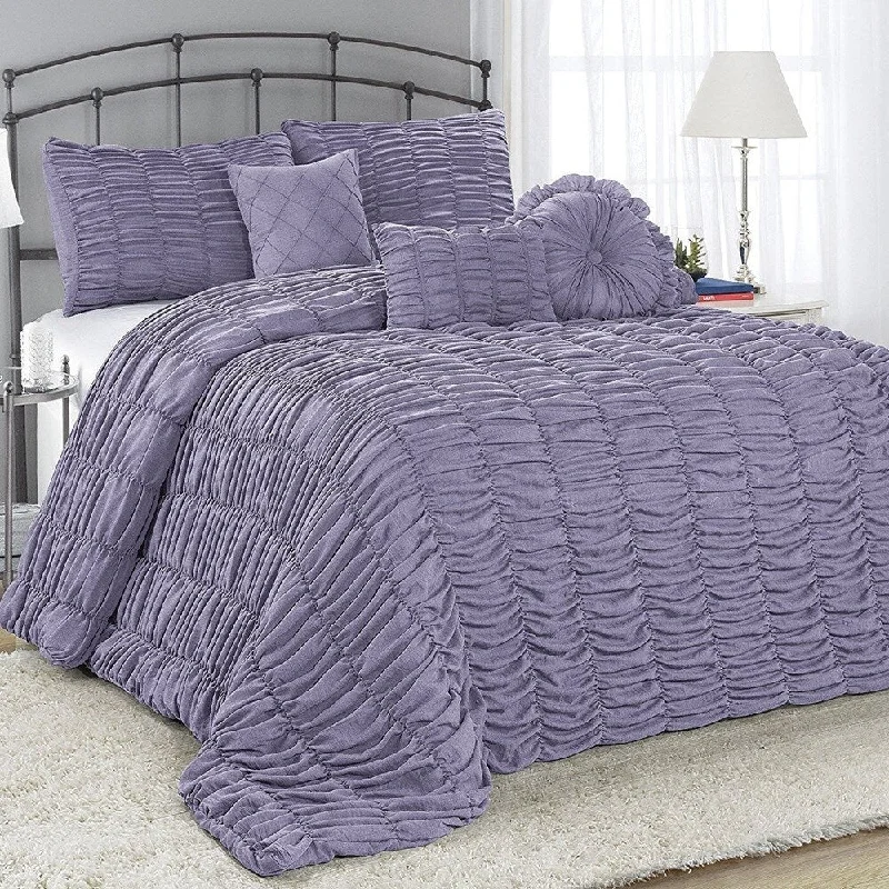 Latex - filled comforters with a bouncy texture and good supportFashion Street Adella Pleated 7-piece Comforter Set