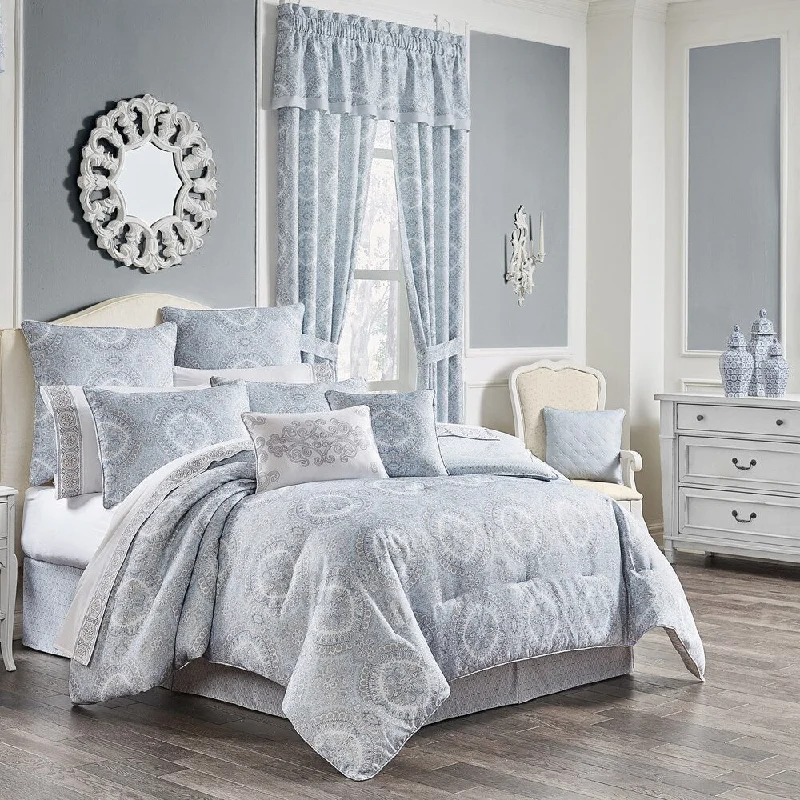 Silk - filled comforters for a luxurious and smooth touchGracewood Hollow Gangbo Medallion Comforter Set