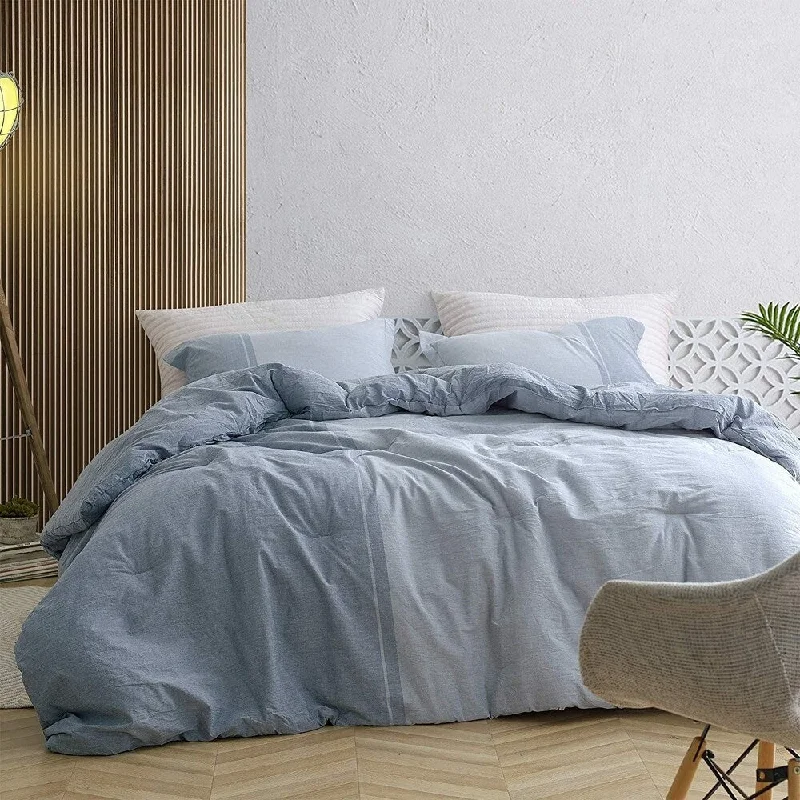 Full - size comforters suitable for full - sized beds in guest rooms or small bedroomsHalf Moon - Blue Hues - Yarn Dyed Comforter