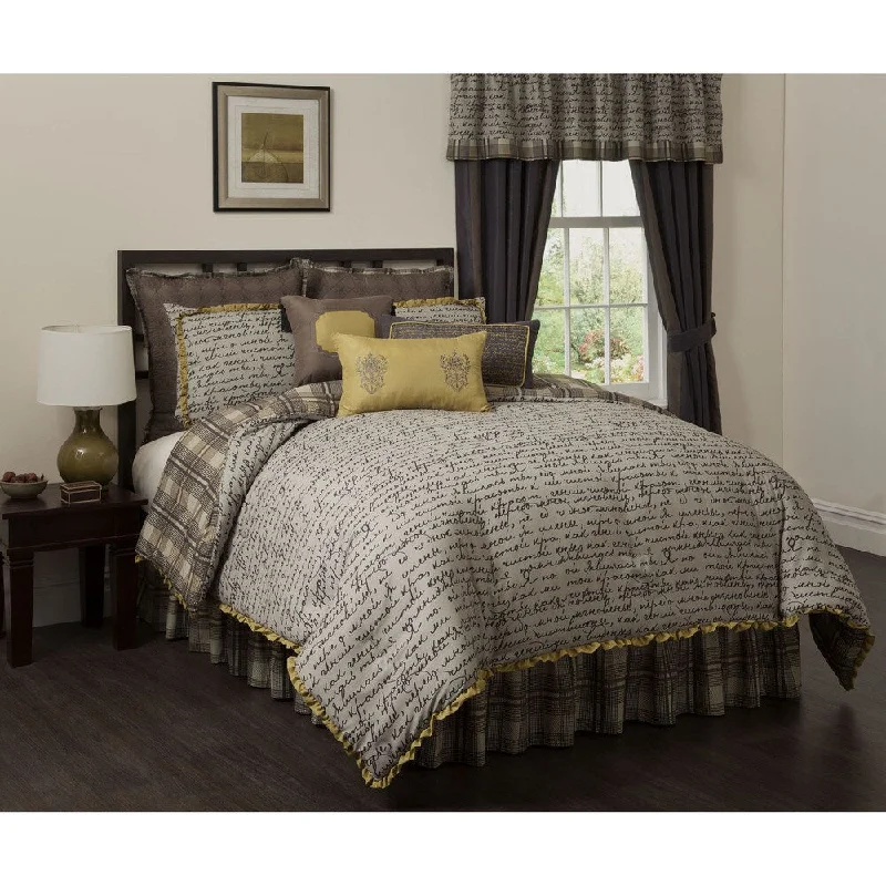 Bamboo - fiber - filled comforters with antibacterial and breathable qualitiesJasper 4-piece Comforter Set