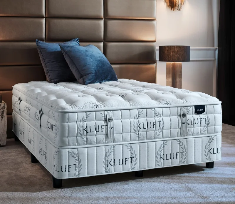 Hybrid mattresses combining foam and innerspring technologyKluft Duchess Plush Mattress