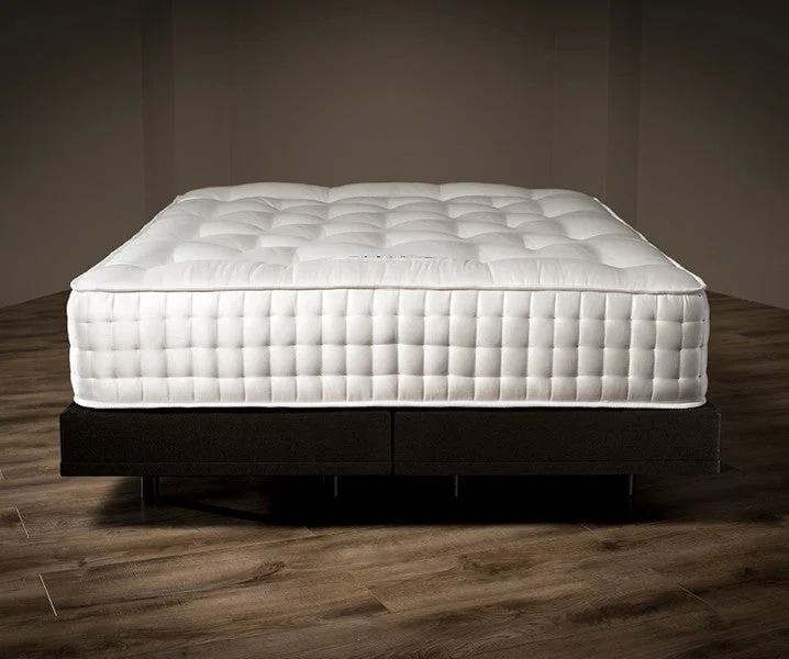 Queen - size mattresses for couples and standard bedroomsMonarch 5000 Mattress