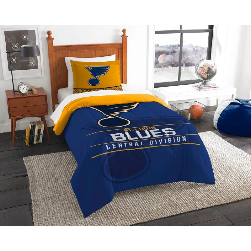 Full - size comforters suitable for full - sized beds in guest rooms or small bedroomsNHL St Louis Blues Draft 2-piece Twin Comforter Set