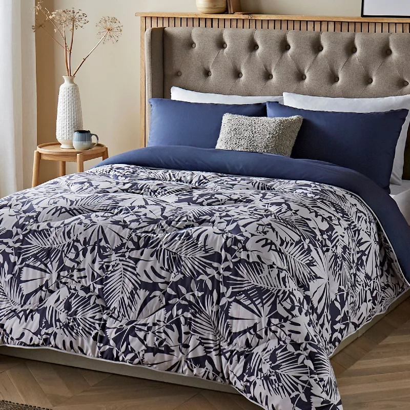 Anti - dust mite duvet covers to keep the sleep environment cleanNight Lark® Winter Palms Coverless Duvet Set