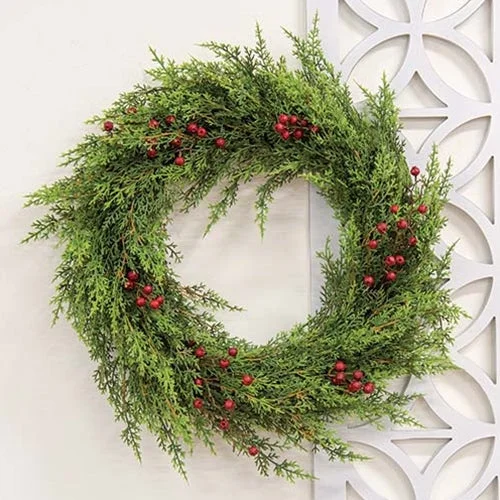 Red Berry & Cedar Wreath 20"