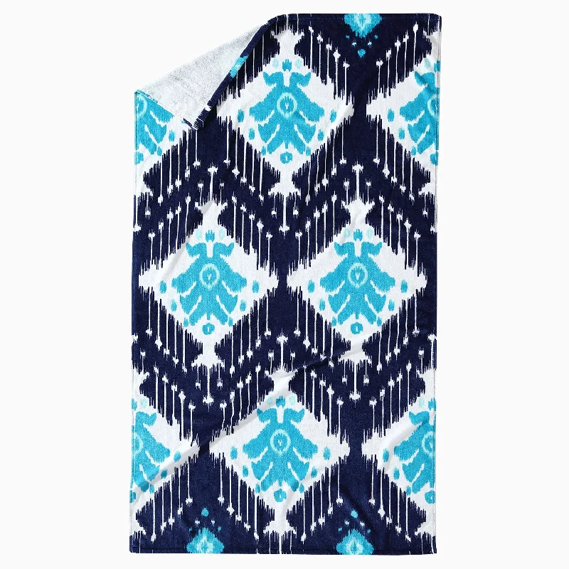 Button - closure duvet covers for a classic and secure fasteningSashpura Indigo Beach Towel