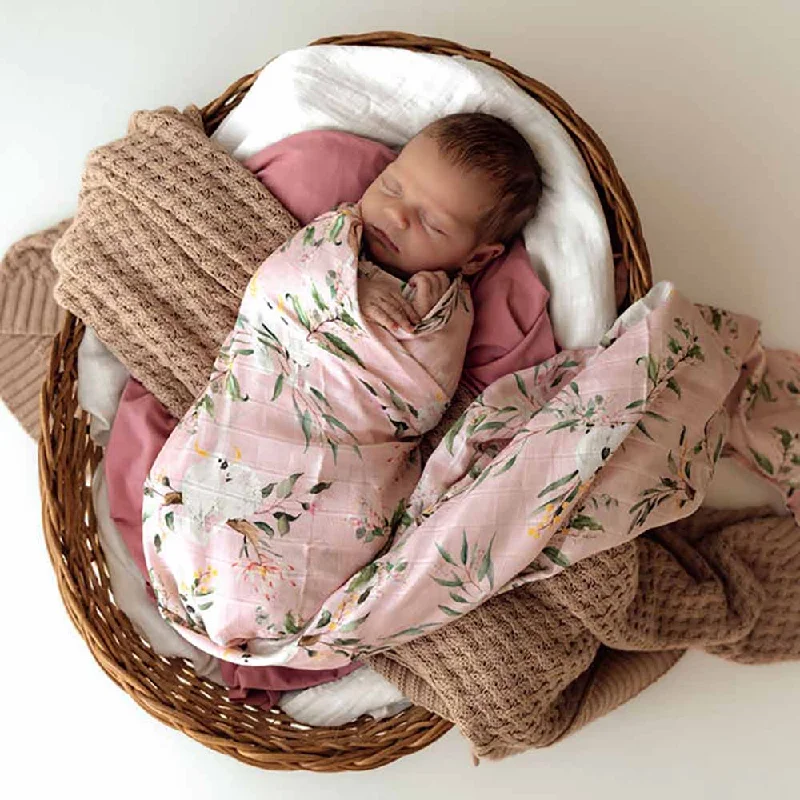 Mohair blankets with a unique sheen and softnessSnuggle Hunny Organic Cotton Muslin Wrap - Cockatoo