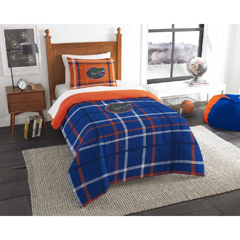 Cotton - filled comforters for a breathable and natural sleep experienceThe Northwest Company COL 835 Florida Twin Comforter Set