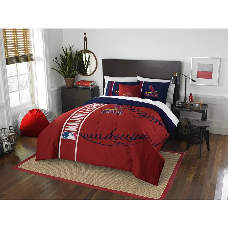 Down - filled comforters for supreme warmth and lightnessThe Northwest Company MLB St. Louis Cardinals Full 3-piece Comforter Set