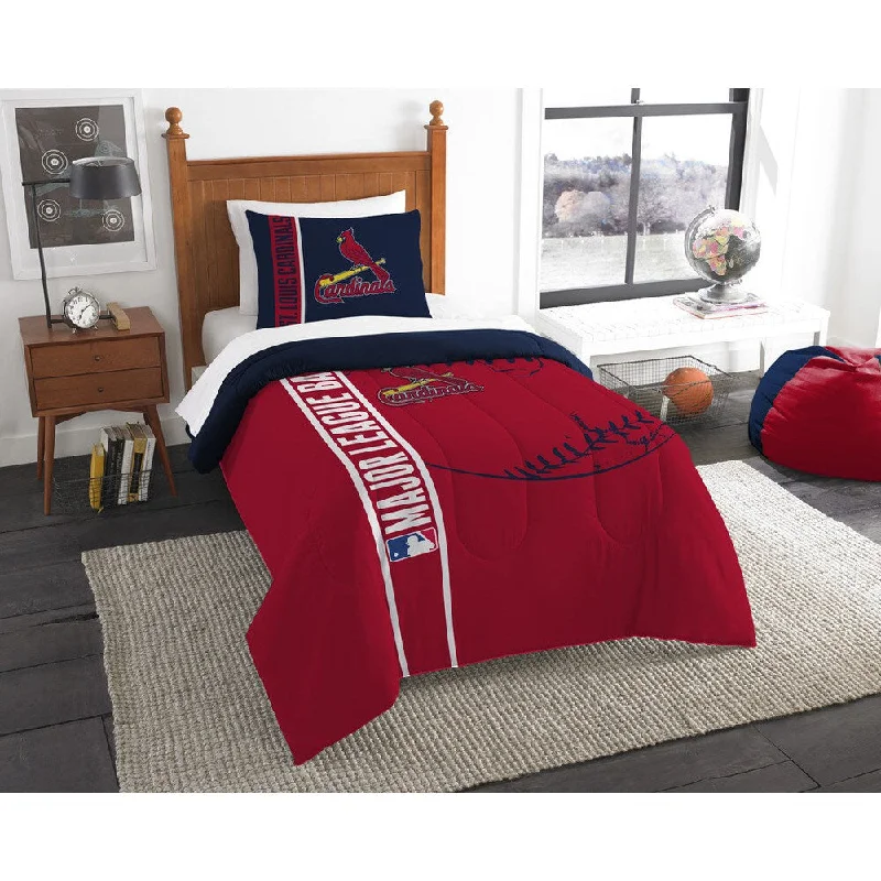 Duck down comforters with a softer feel and good warmth retentionThe Northwest Company MLB St. Louis Cardinals Twin 2-piece Comforter Set