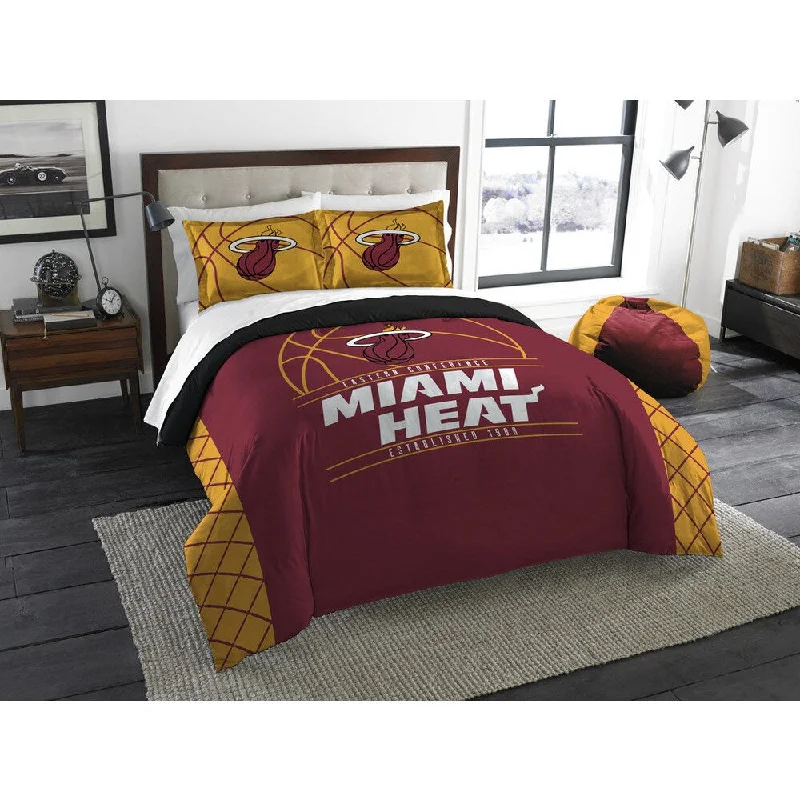 Silk - filled comforters for a luxurious and smooth touchThe Northwest Company NBA Miami Heat Reverse Slam Full/Queen 3-piece Comforter Set