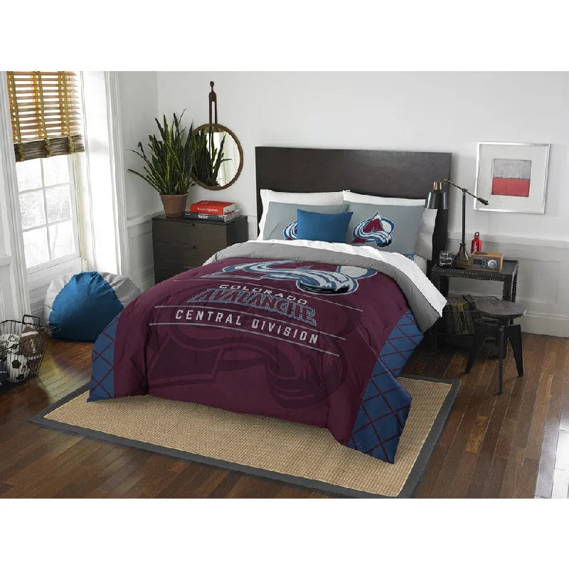 Cotton - filled comforters for a breathable and natural sleep experienceThe Northwest Company NHL Colorado Avalanche Draft Blue/Red Full/Queen 3-piece Comforter Set